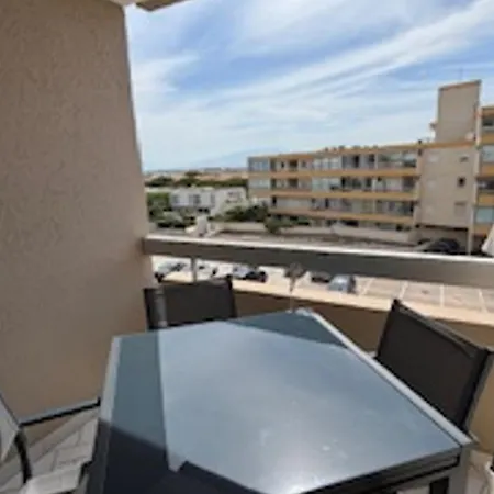 Canet-en-roussillon: T2 Avec Clim Et Parking, A Proximite! - Fr-1-794-163 Lägenhet Canet-en-Roussillon