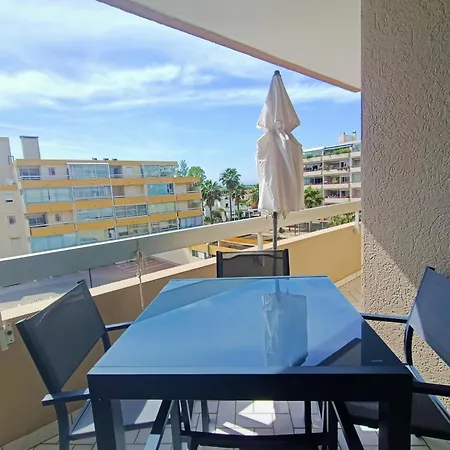 Canet-en-roussillon: T2 Avec Clim Et Parking, A Proximite! - Fr-1-794-163 Canet-en-Roussillon